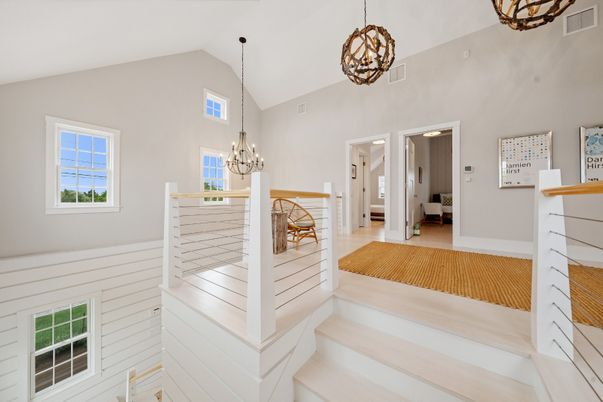 Chandelier, Interior, Pendant Lights