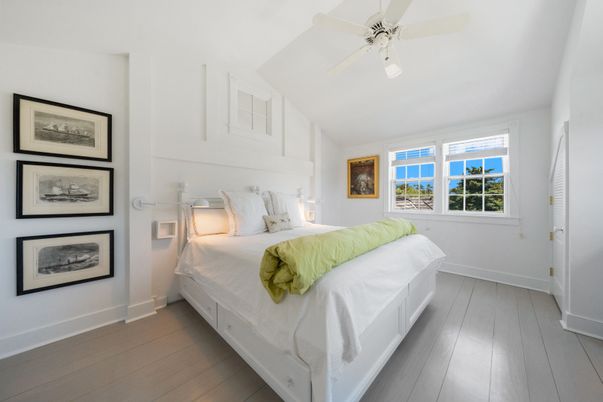 Bedroom, Interior, Water, Wood Texture Flooring