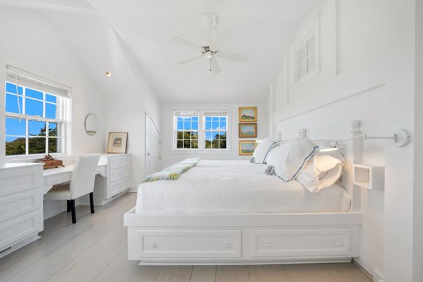 Bedroom, Home Office, Interior, Recessed Lighting, Water, Wood Texture Flooring