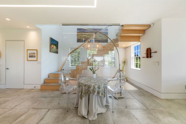 Dining room, Interior, Recessed Lighting