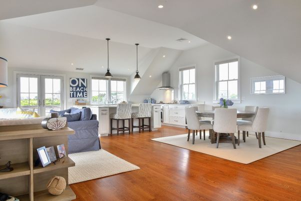 Dining room, Interior, Kitchen, Pendant Lights, Recessed Lighting, Wood Texture Flooring
