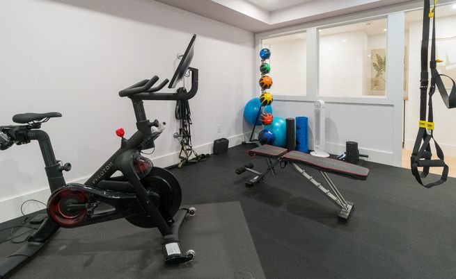 Fitness Equipment, Interior, Recessed Lighting