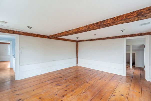 Empty room, Interior, Wooden Beams, Wood Texture Flooring