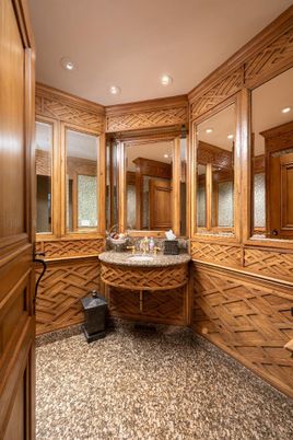 Bathroom, Interior, Recessed Lighting, Wood Texture Flooring