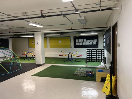 Garage, Interior