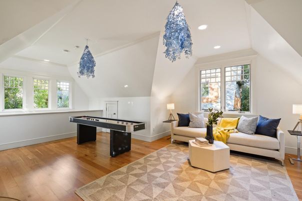 Game Room, Interior, Living room, Recessed Lighting, Wood Texture Flooring