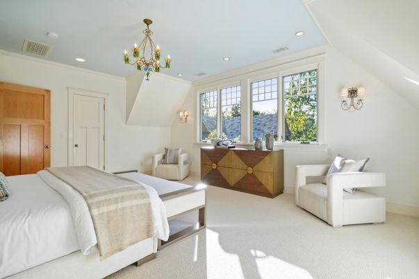 Bedroom, Chandelier, Interior, Recessed Lighting