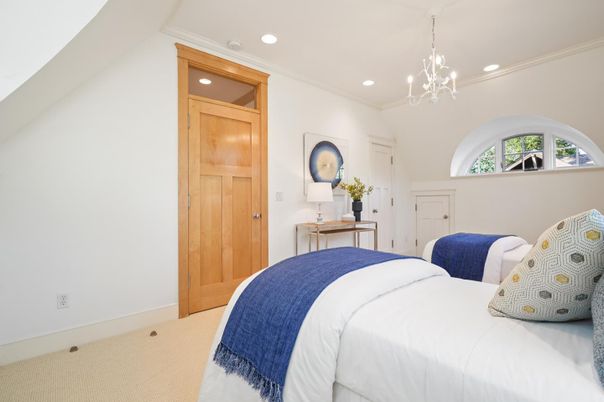 Bedroom, Interior, Pendant Lights, Recessed Lighting