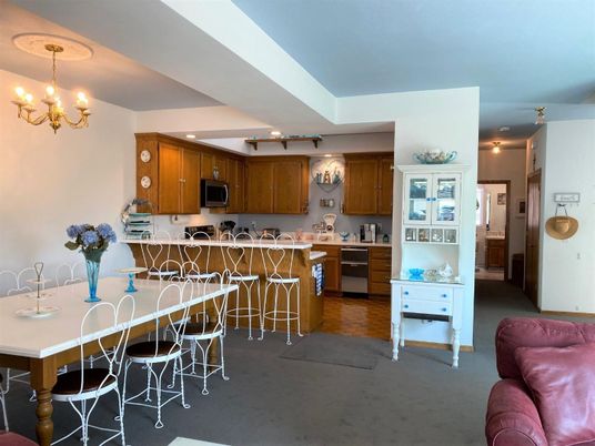 Chandelier, Dining room, Interior, Kitchen