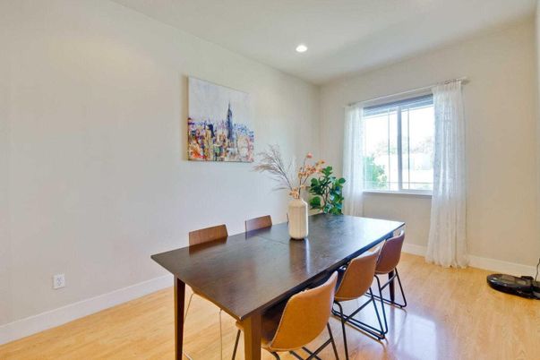 Dining room, Interior, Recessed Lighting, Wood Texture Flooring