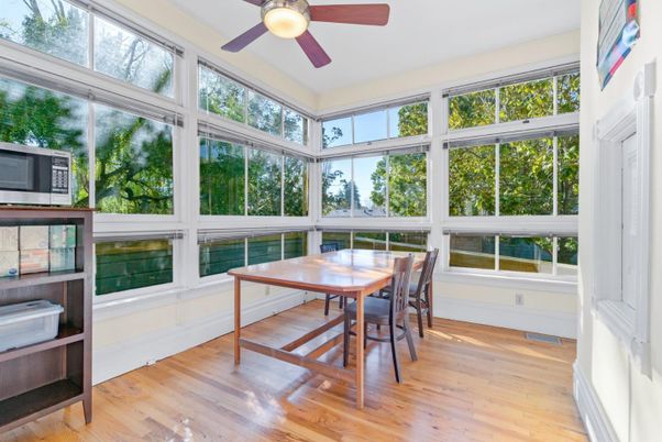 Dining room, Interior, Sun Room, Wood Texture Flooring