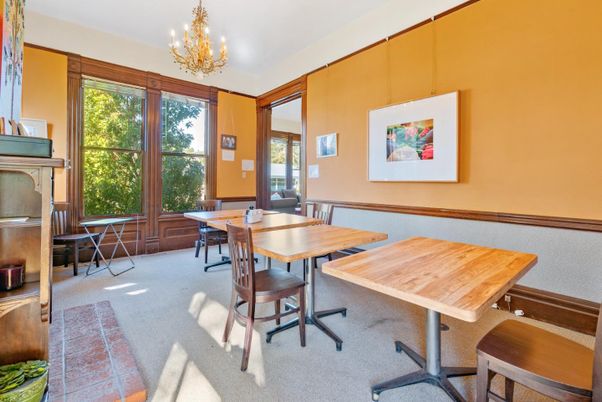 Chandelier, Dining room, Interior