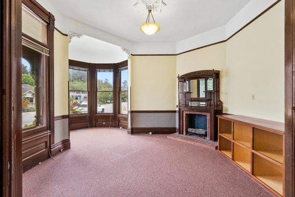 Fireplace, Interior