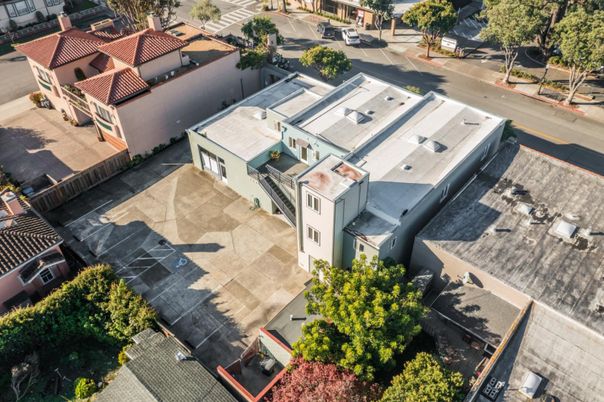 Exterior, Drone