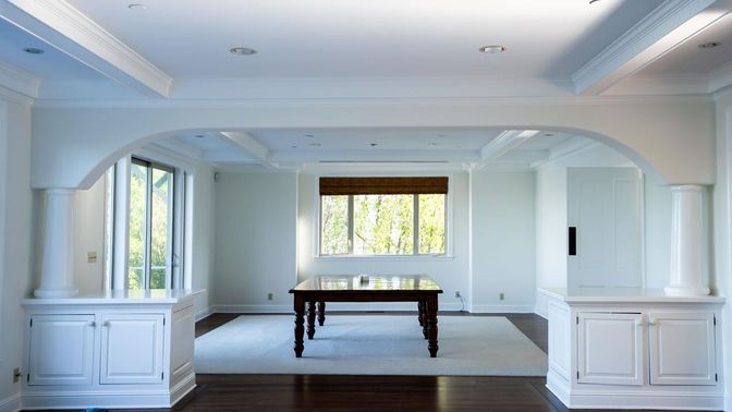 Interior, Recessed Lighting, Wood Texture Flooring