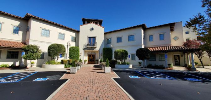 Exterior, Facade, Mediterranean