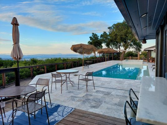 Exterior, Pool, Water