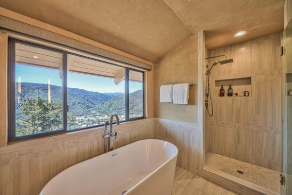 Bathroom, Free Standing Baths, Interior, Recessed Lighting