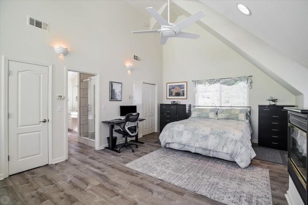 Bedroom, Home Office, Interior, Recessed Lighting, Wood Texture Flooring