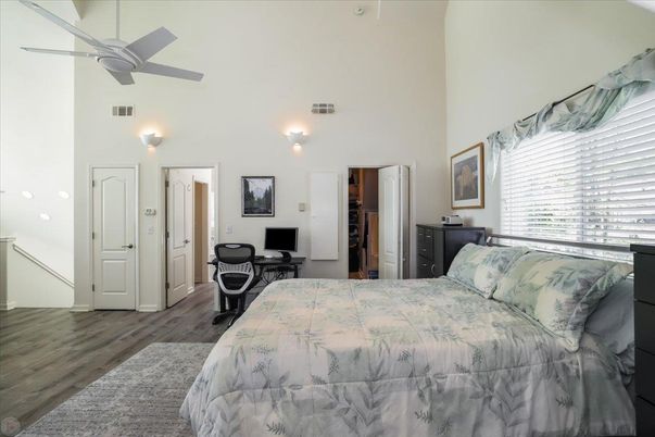 Bedroom, Home Office, Interior, Wood Texture Flooring