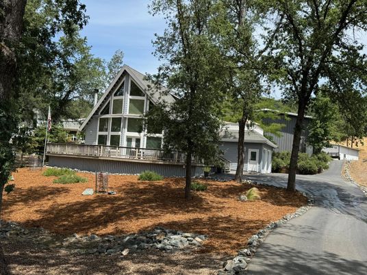 Backyard, Exterior, Facade, A Frame