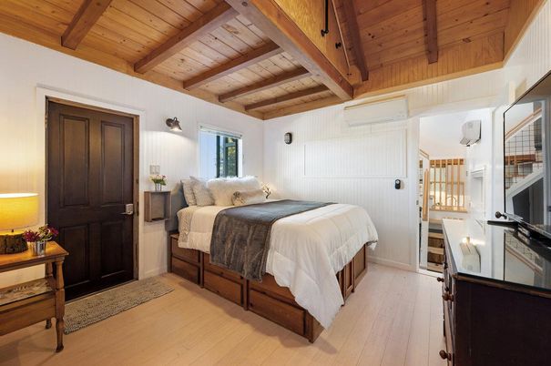 Bedroom, Interior, Wooden Beams, Wooden Ceilings, Wood Texture Flooring