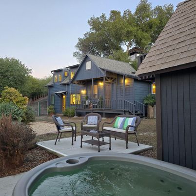 Backyard, Exterior, Hot Tub