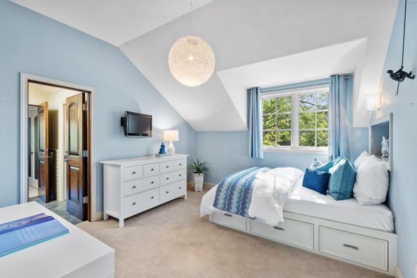 Bedroom, Interior, Pendant Lights