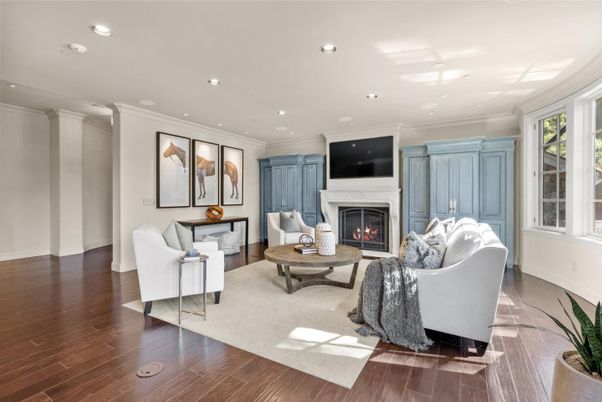 Fireplace, Interior, Living room, Recessed Lighting, Wood Texture Flooring
