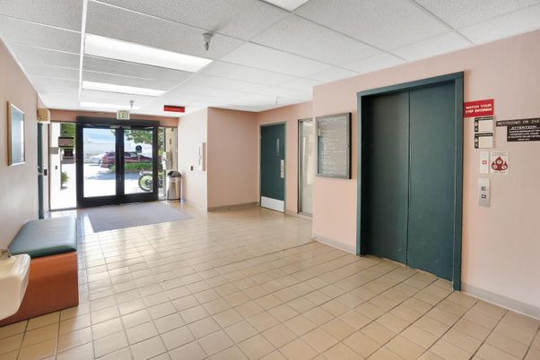 Elevator, Interior