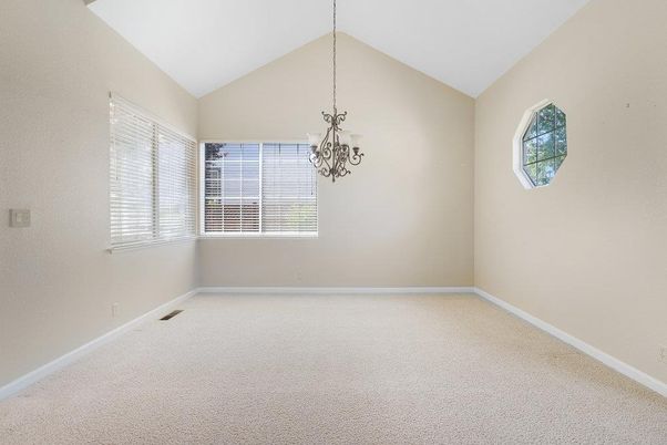 Chandelier, Empty room, Interior, Pendant Lights
