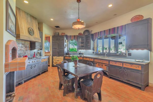 Dining room, Interior, Kitchen, Pendant Lights, Recessed Lighting