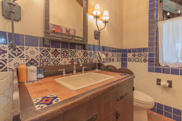 Bathroom, Interior, Tile Countertops