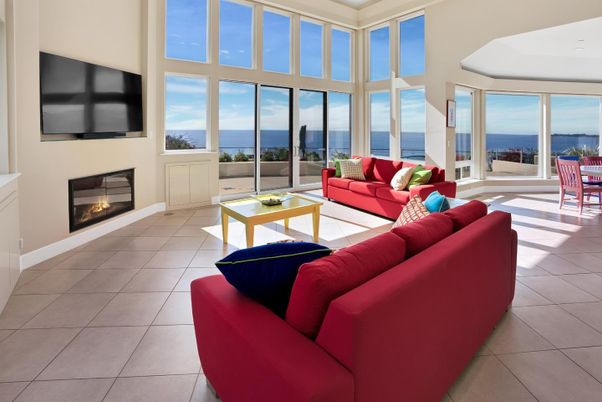 Fireplace, Interior, Living room, Water