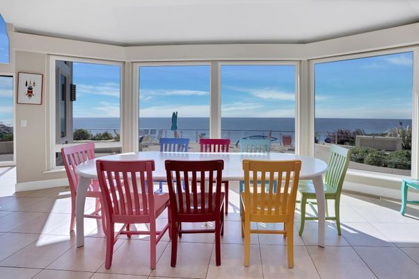 Dining room, Interior, Water
