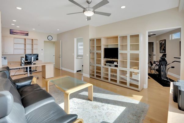 Home Office, Interior, Recessed Lighting, Wood Texture Flooring