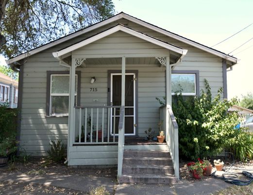 Exterior, Facade, None