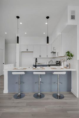 Interior, Kitchen, Pendant Lights, Recessed Lighting, Wood Texture Flooring