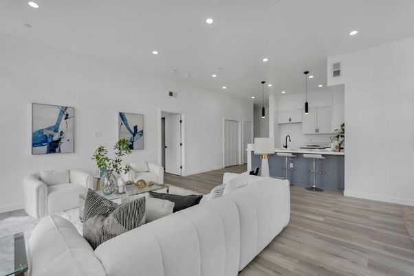Interior, Kitchen, Living room, Pendant Lights, Recessed Lighting, Wood Texture Flooring