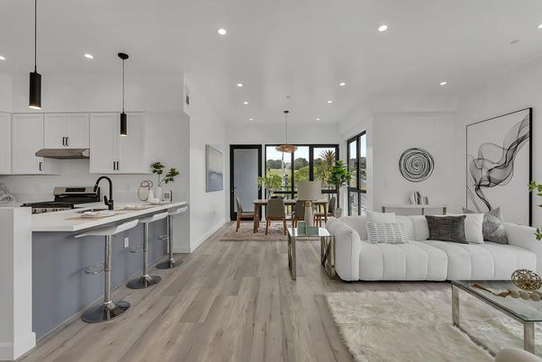 Dining room, Interior, Kitchen, Living room, Pendant Lights, Recessed Lighting, Wood Texture Flooring