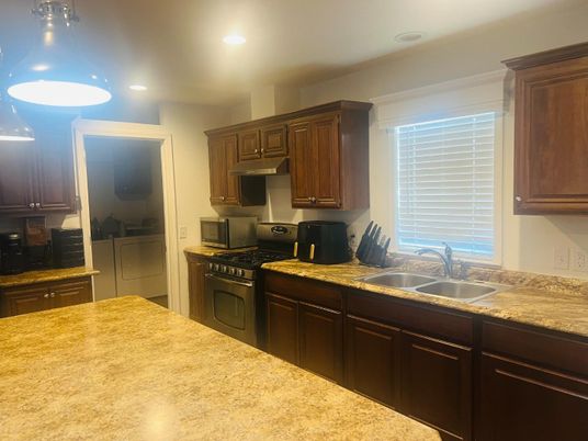 Interior, Kitchen, Pendant Lights, Recessed Lighting