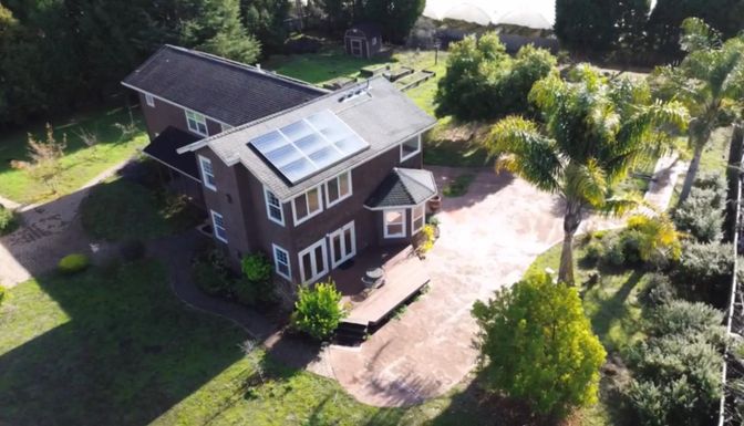 Exterior, Drone