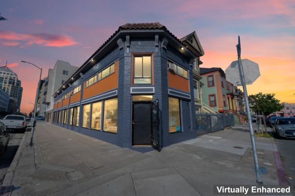 Exterior, Facade, None