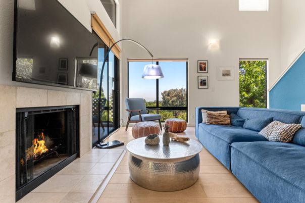 Fireplace, Interior, Living room