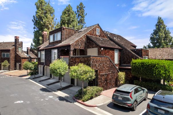 Exterior, Facade, Brick Facade, Tudor Revival