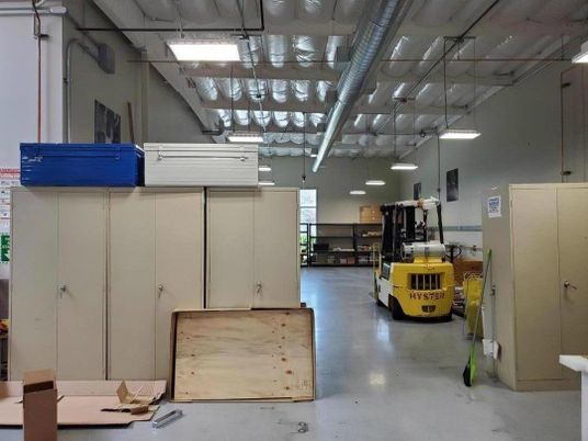 Garage, Interior