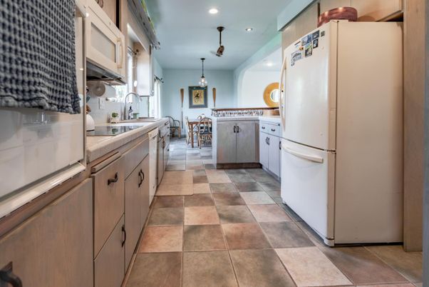 Dining room, Interior, Kitchen, Pendant Lights, Recessed Lighting