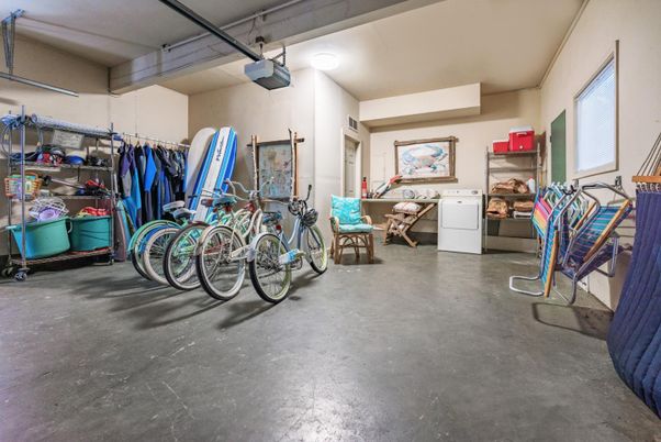Garage, Interior, Washer