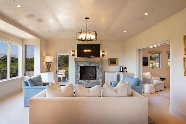 Fireplace, Interior, Living room, Pendant Lights, Recessed Lighting, Wood Texture Flooring
