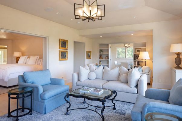 Bedroom, Interior, Living room, Pendant Lights, Recessed Lighting, Wood Texture Flooring